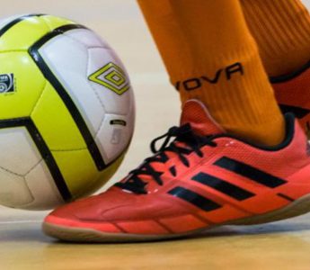 Tips Memilih Sepatu Futsal