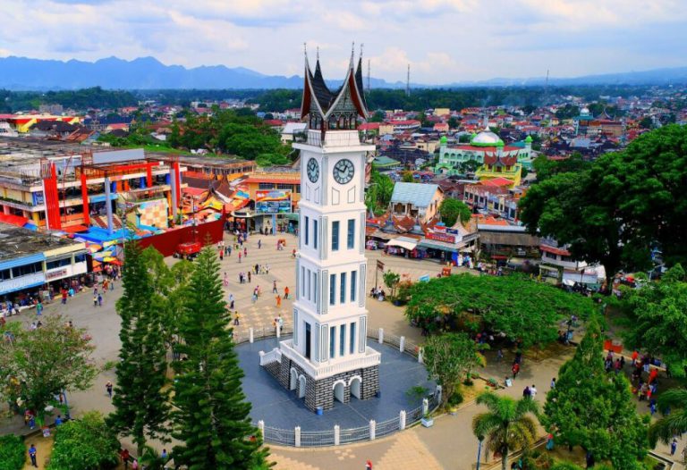 Daftar Tempat Wisata di Sumbar yang Wajib Dikunjungi - Pewarta Indonesia